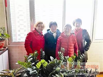 房山这个小区，同楼“四姐妹”约做社区正能量(图1)